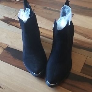 Women's ankle boots